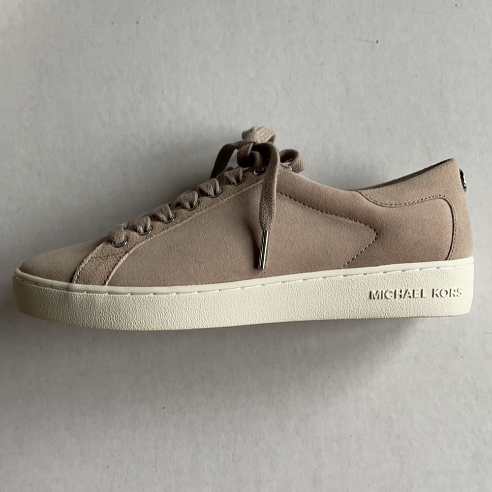🆕 Michael Kors Suede Sneakers